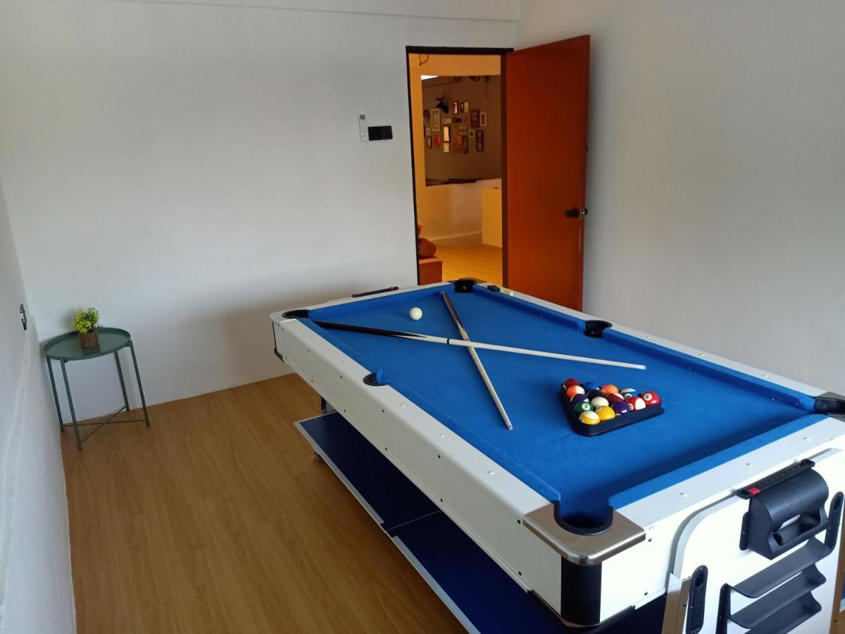 Cozy Homestay With Karaoke System & Pool Table Куала Лумпур Екстериор снимка