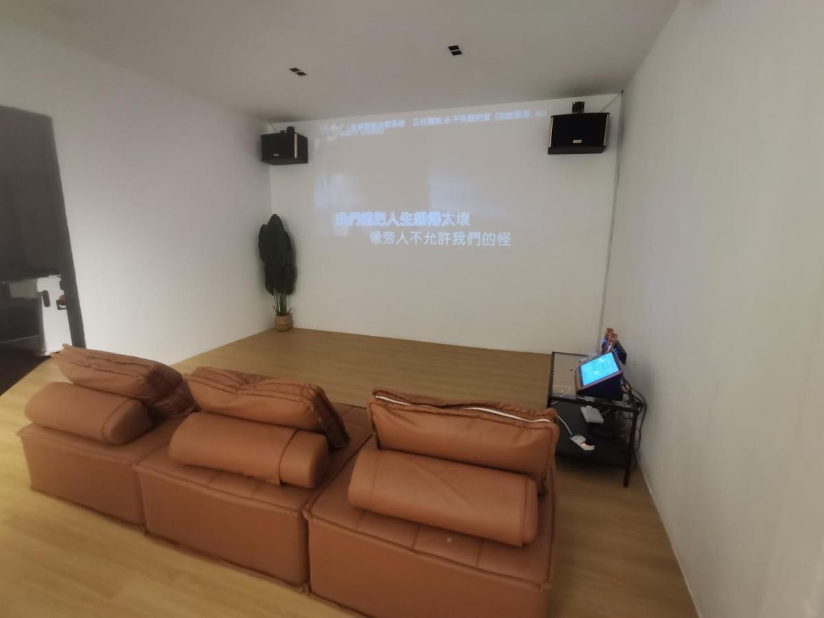 Cozy Homestay With Karaoke System & Pool Table Куала Лумпур Екстериор снимка